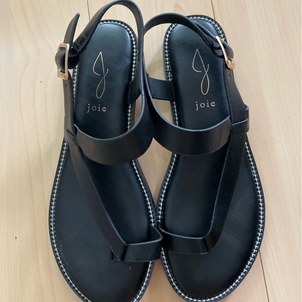Summer sandals
